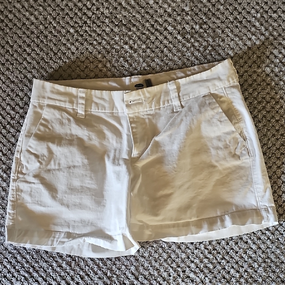 Classic White Old Navy Women's Shorts
